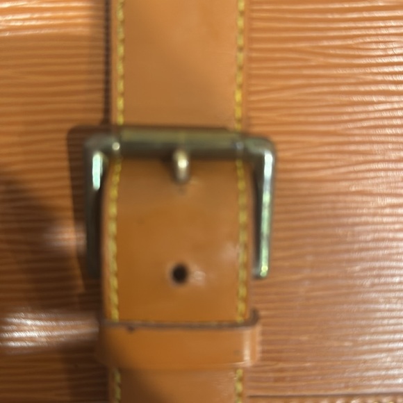 LOUIS VUITTON Epi Trousse Plant Clutch Bag Noir LV - Picture 5 of 11